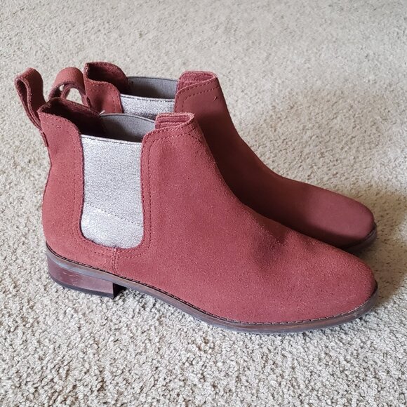 Ella Muscat Suede Chelsea ankle boots - Picture 2 of 16